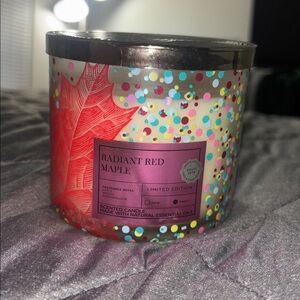 Bath & Body Works 3-wick Candle